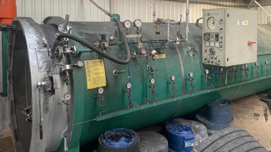 کارخانه روکش تایر با تجهیزات عظیم تجارت